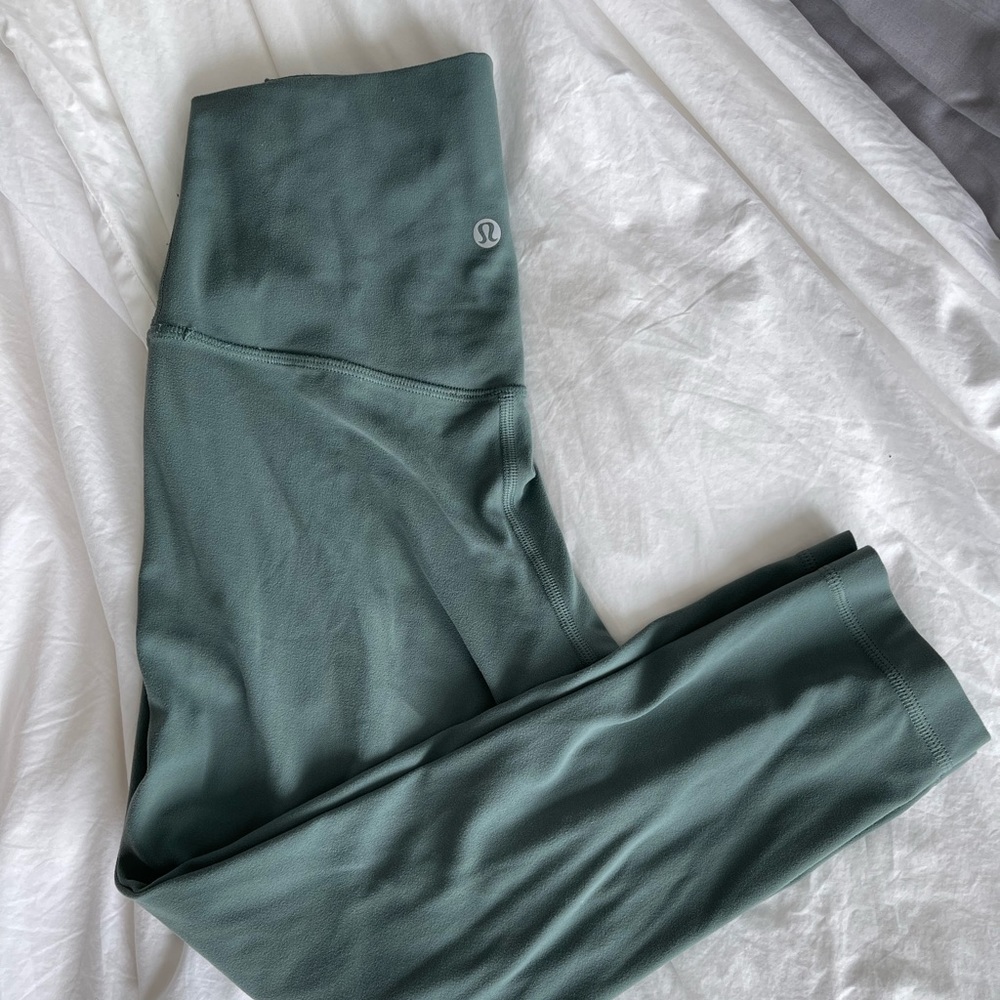 Lululemon align leggings cropped. Size 4